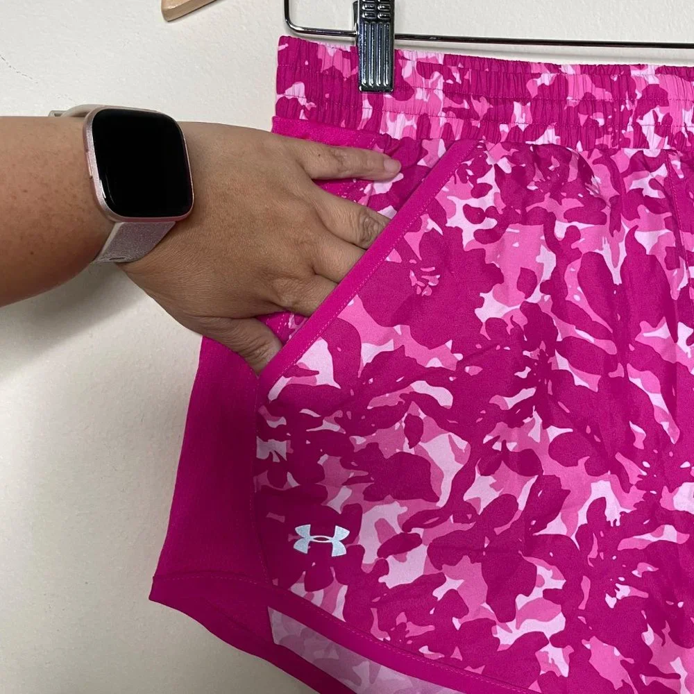 Under Armour Pink Camo Drawstring Athletic Running Womens Shorts Size S